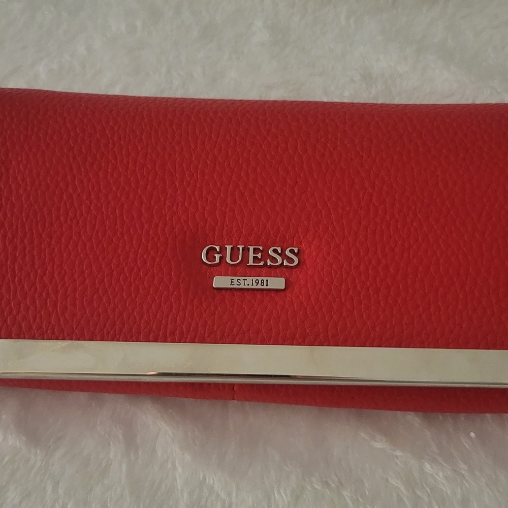 Red Guess Pebbled Wallet